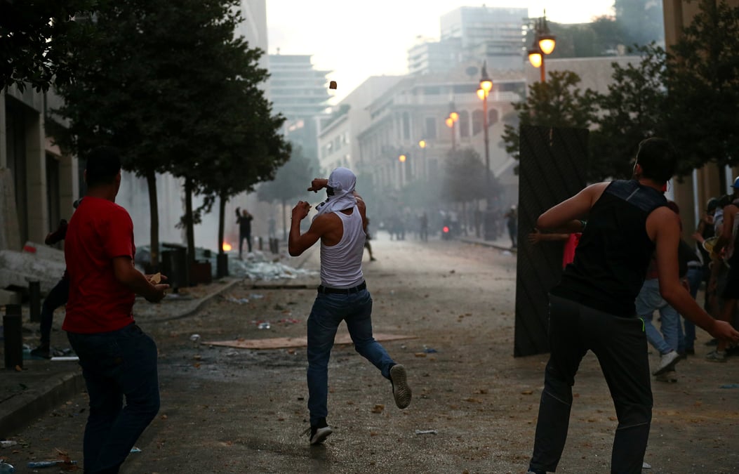 Nouveaux affrontements entre manifestants et policiers a beyrouth