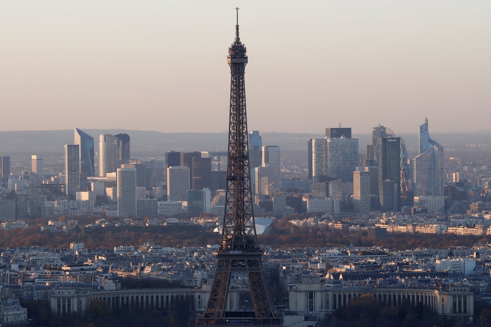 Une soixantaine de dirigeants presents a paris le 11 novembre