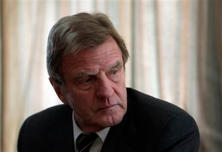 BERNARD KOUCHNER OPPOSÉ AUX RETOURS FORCÉS EN AFGHANISTAN