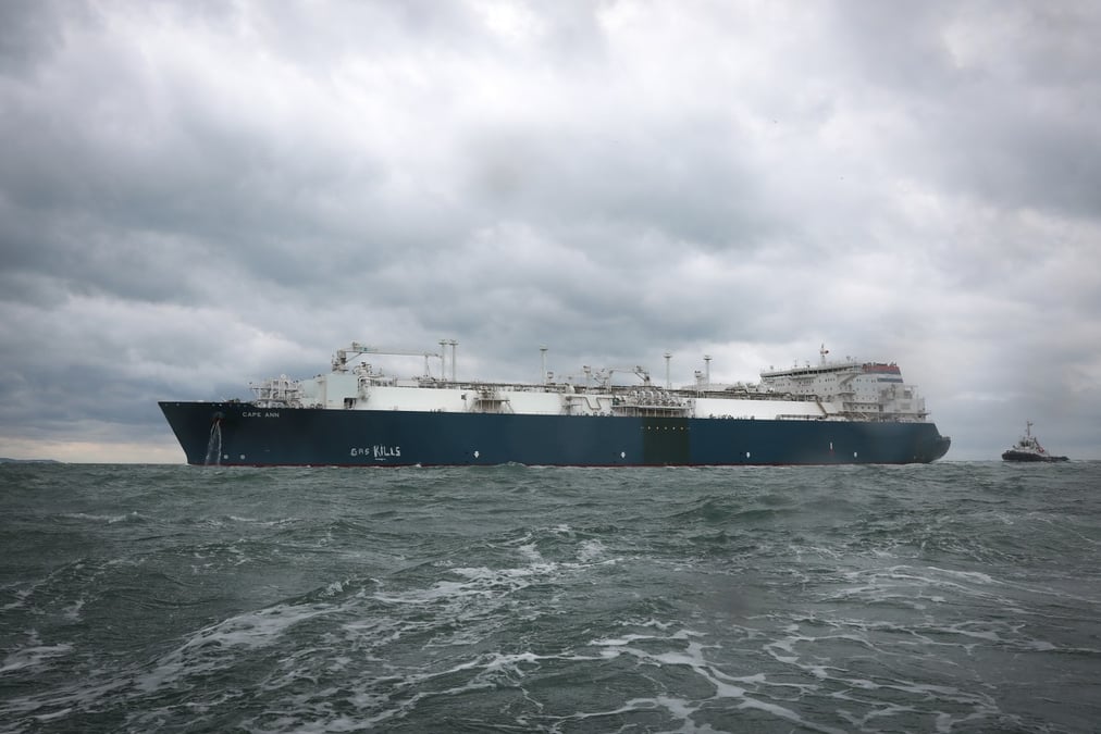 Le terminal méthanier Cape Ann à l'approche du port du Havre le 18 septembre dernier.