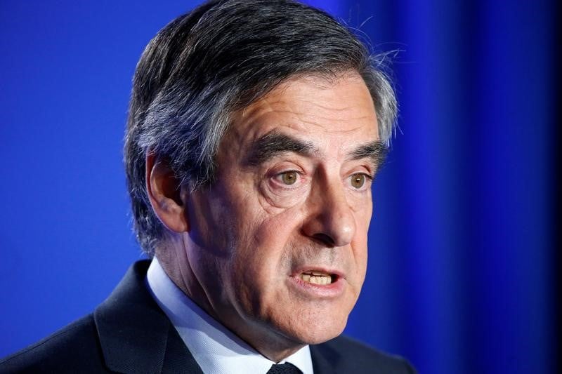 Rassemblement de soutien a fillon dimanche a paris