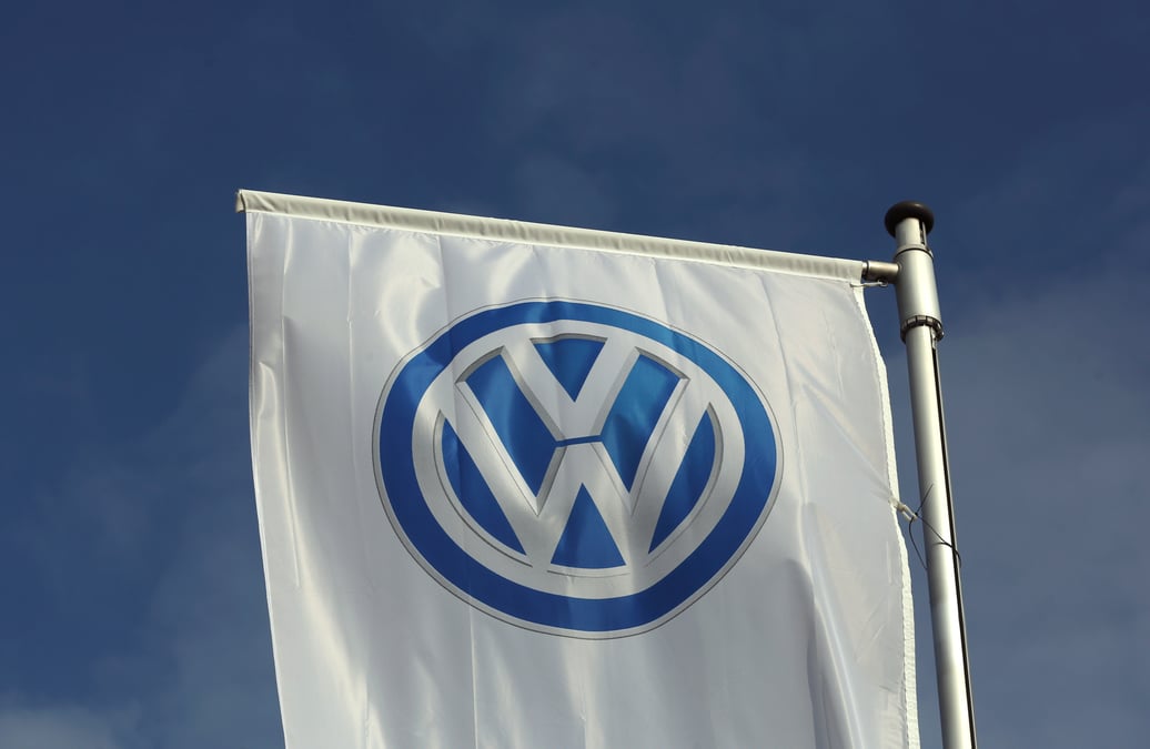 Cummings fait une offre pour les gros moteurs diesel de vw-sces