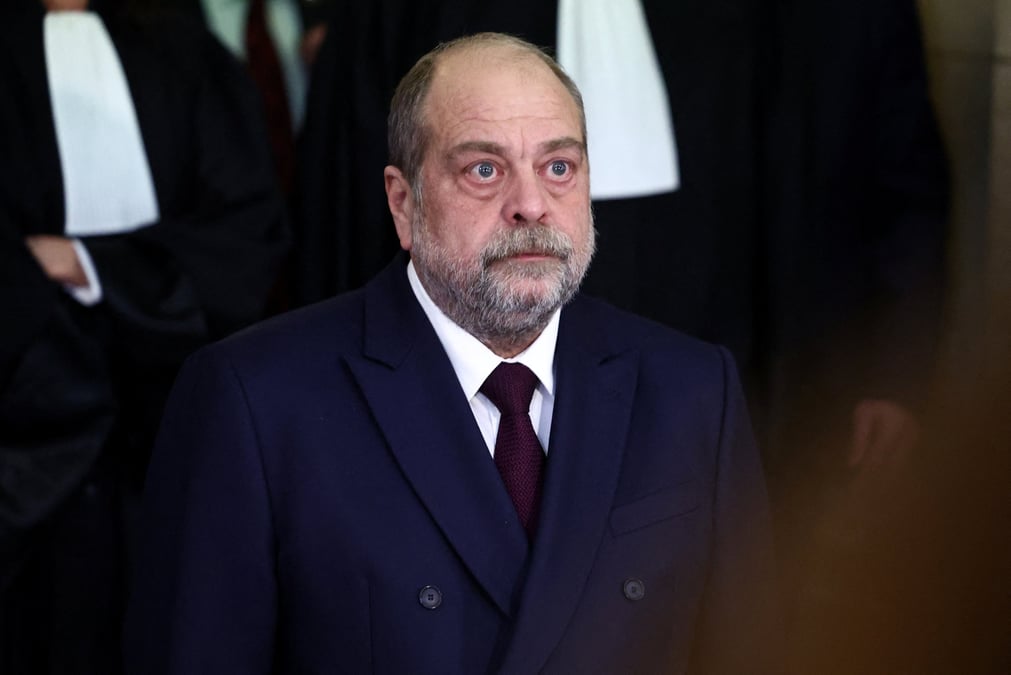 Le ministre de la Justice, Eric Dupond-Moretti, a été relaxé ce mercredi 29 novembre dans une affaire de conflits d'intérêts par la Cour de justice de la République (CJR)