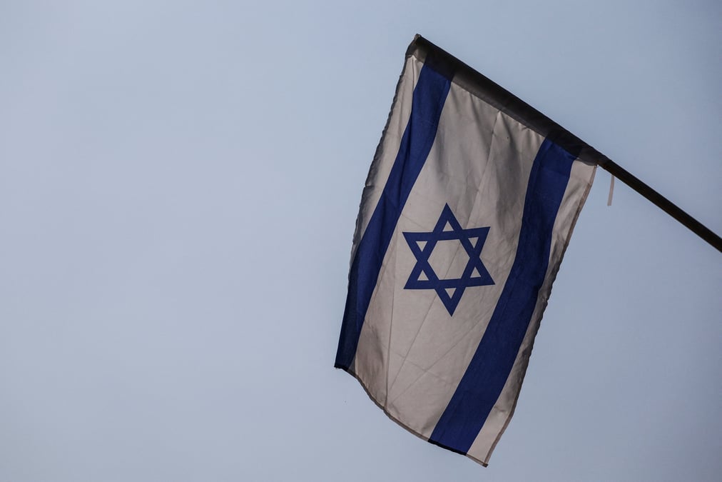 Ces annonces interviennent après une intensification ces derniers jours des frappes d'Israël contre des fiefs du mouvement pro-iranien au Liban.
