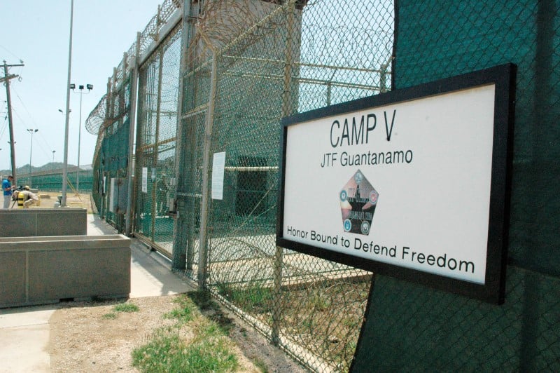 Le pentagone presneterait mardi son plan de fermeture de guantanamo