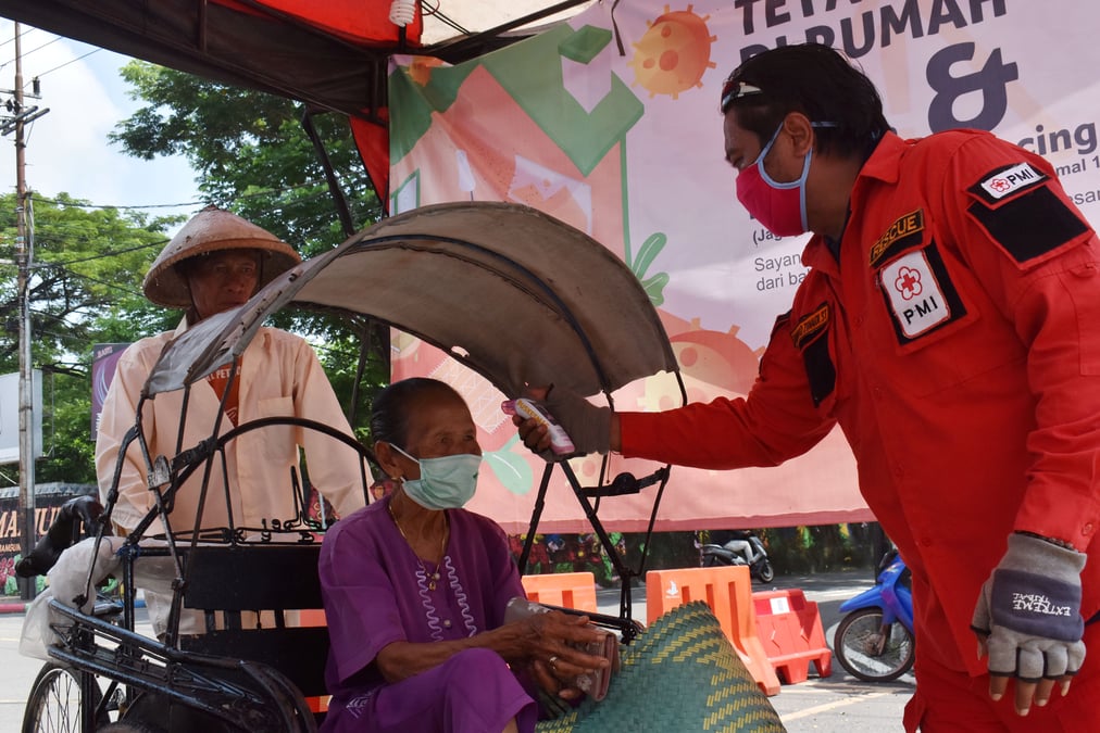 Coronavirus: l'indonesie paie le plus lourd tribut en asie derriere la chine