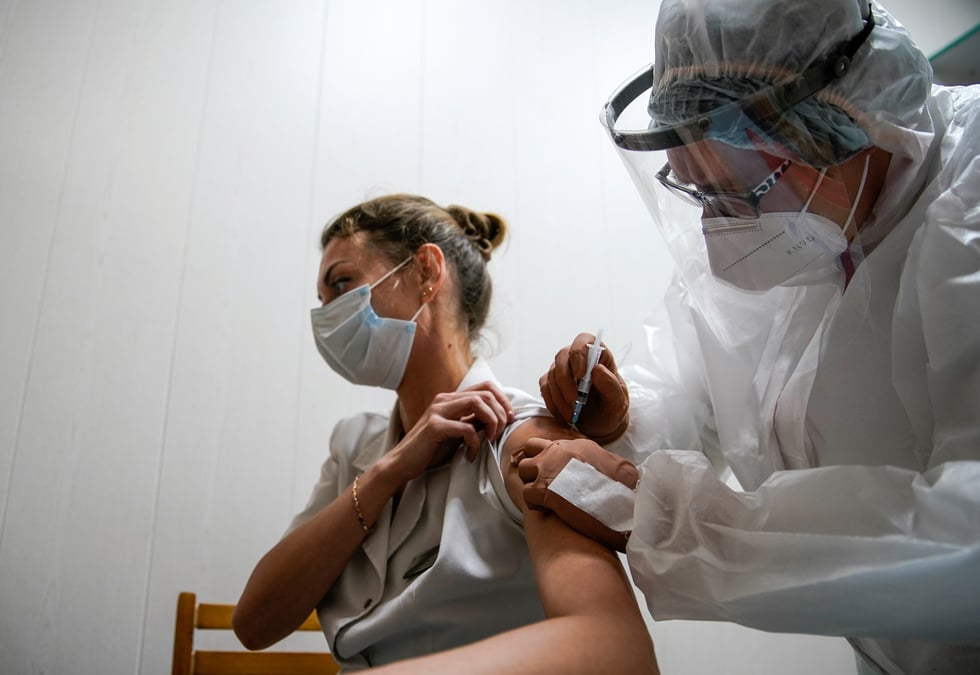 Coronavirus: la vaccination de la population a commence en russie
