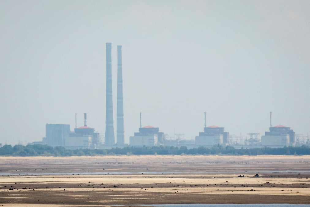 Vue sur la centrale nucleaire de zaporizhzhia