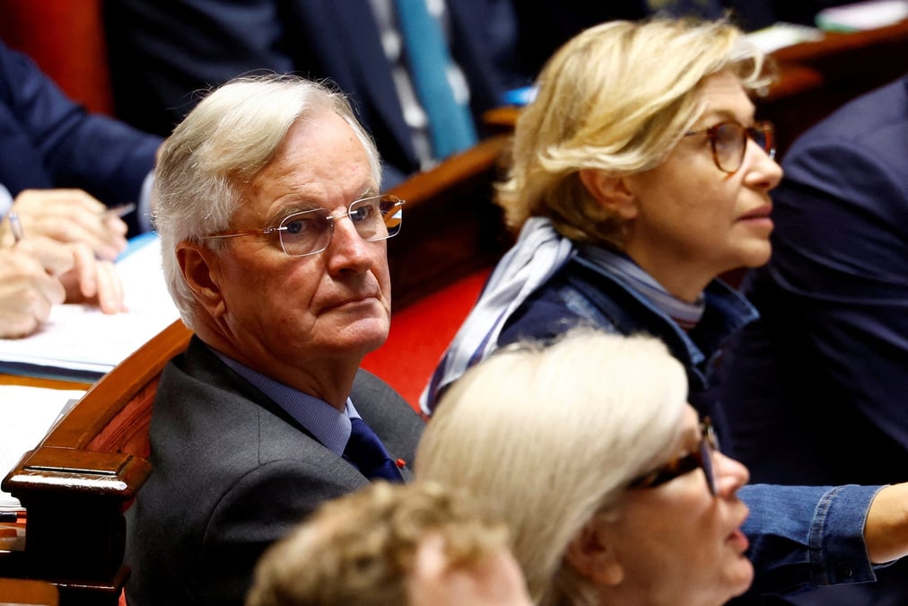 Le premier ministre francais michel barnier a l'assemblee nationale a paris