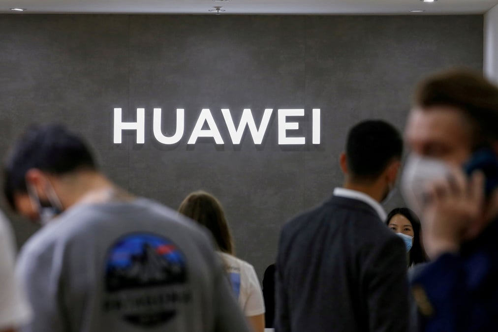 Cinq groupes chinois, dont huawei, consideres comme des menaces aux usa
