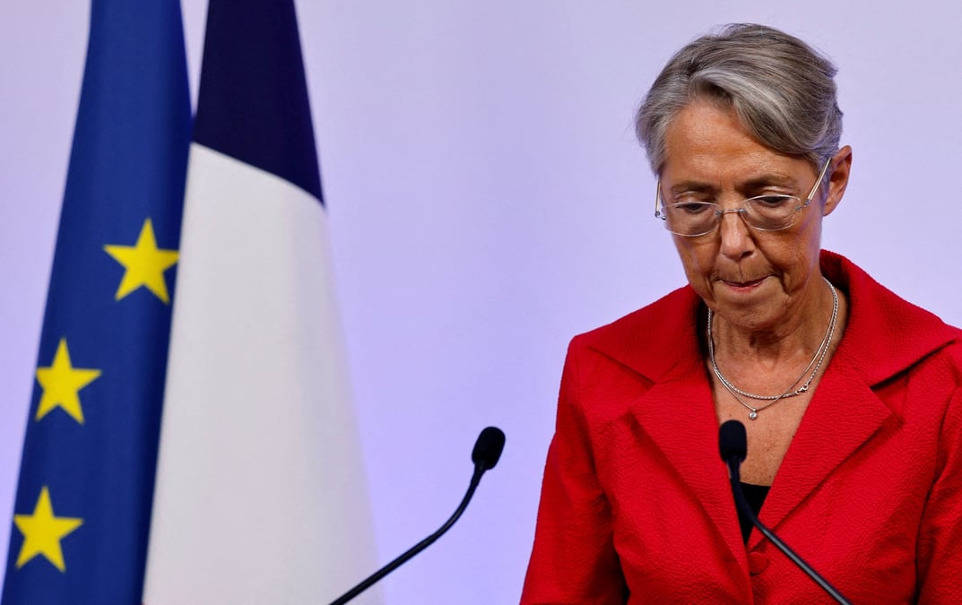 France: borne a remis sa demission, macron l'a refusee, selon l'elysee
