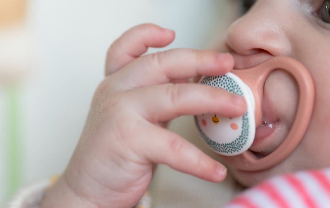 A peine 14% des femmes prennent un congé parental à l'issue du congé maternité pour s'occupe de leur enfant.