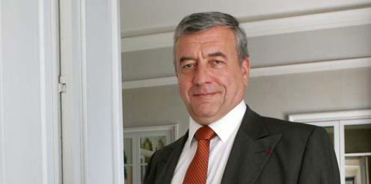 André Yché