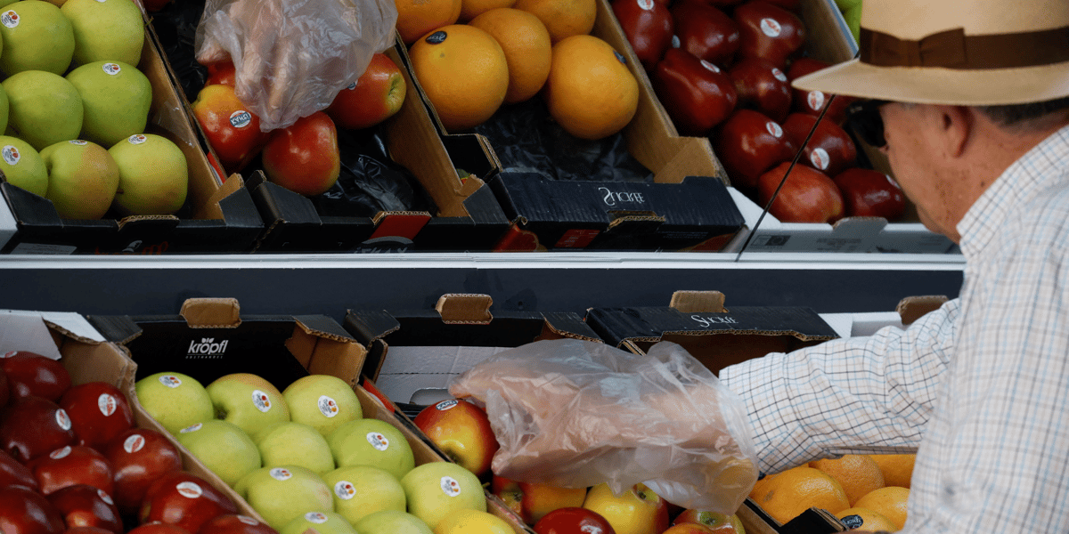 La décélération de l'inflation en février s'explique aussi par la stabilisation des prix de l'alimentation, qui avaient fortement augmenté voilà un an.