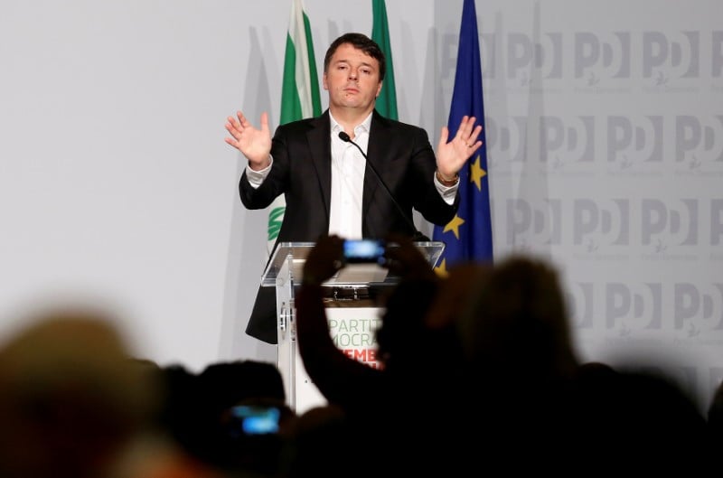 Italie: le parti democrate continue sa glissade dans les sondages