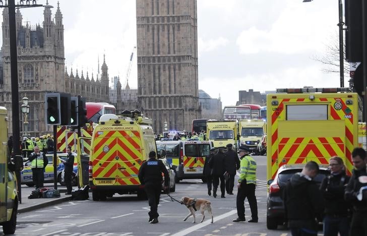 Quatre morts, une vingtaine de blesses dans l'attaque a londres