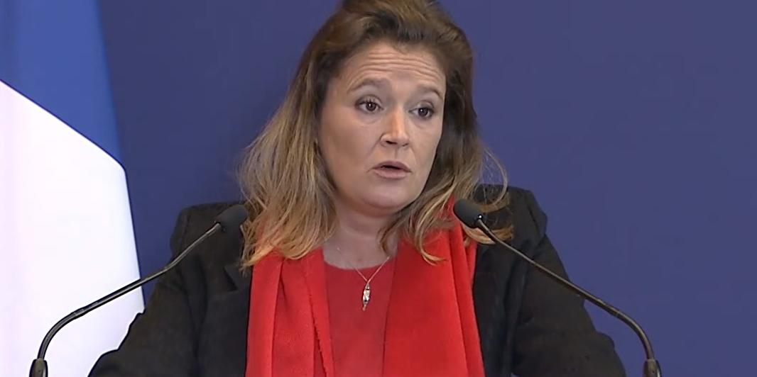 La ministre des PME lors du lancement de la plateforme à destination des PME.
