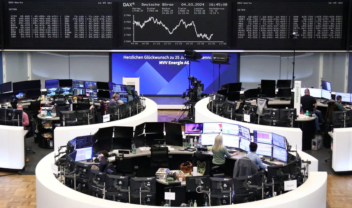 Le graphique de l'indice allemand des prix des actions dax est photographie a la bourse de francfort