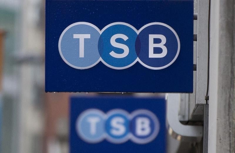 Lloyds Banking a cédé 11,5% supplémentaires de TSB à 280p/action