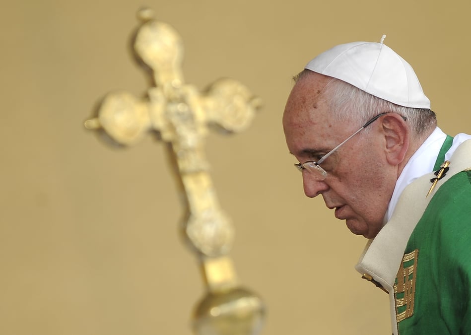 Le pape prend une nouvelle fois la defense des migrants