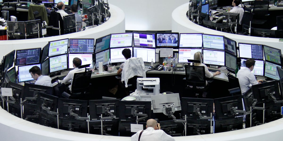 Les bourses europeennes terminent en hausse
