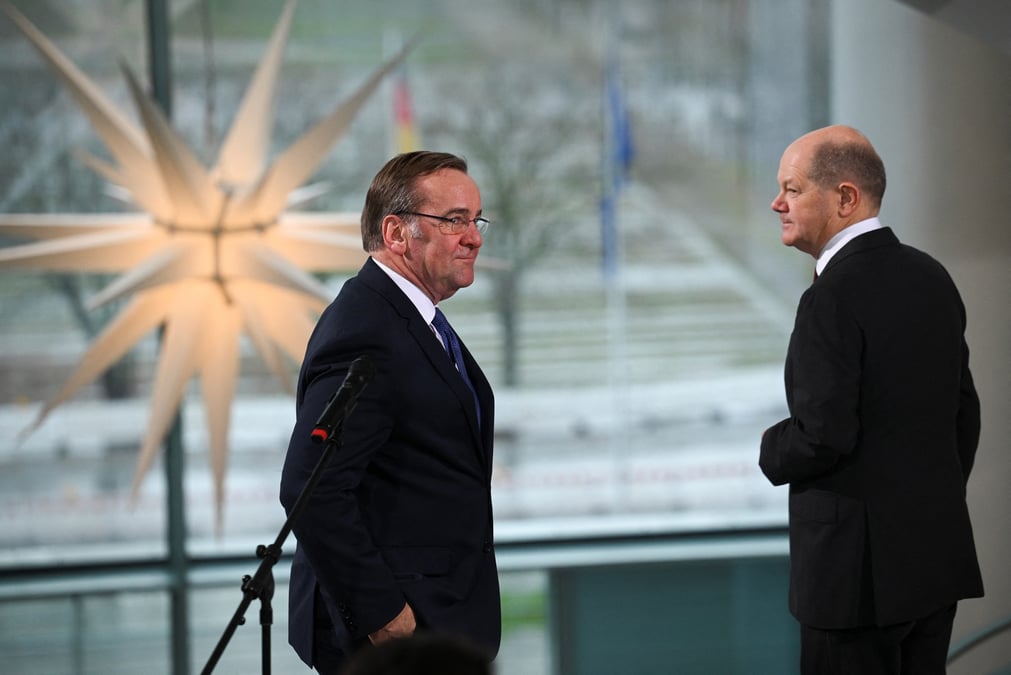 Le chancelier allemand scholz recoit des parents de membres des forces armees allemandes et de policiers a berlin