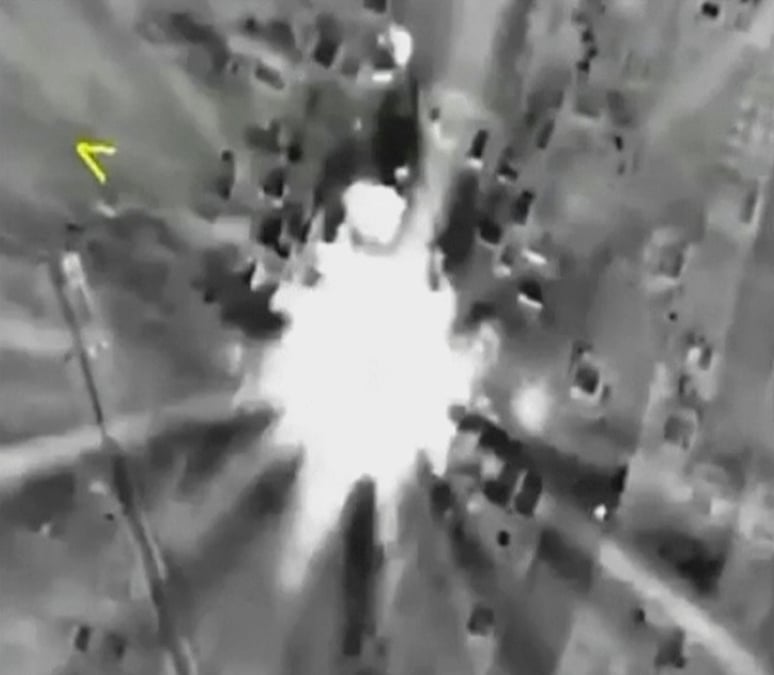 Deuxieme jour de frappes aeriennes russes en syrie