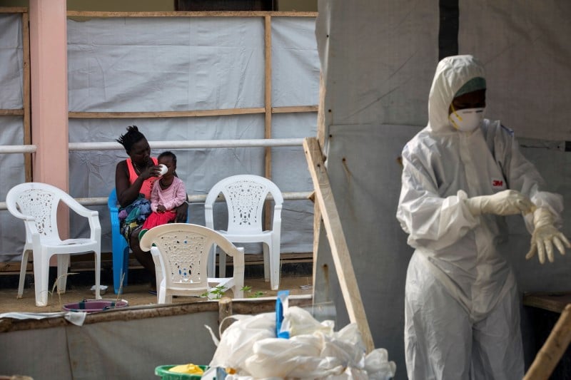 La sierra leone leve les mesures de quarantaine contre ebola