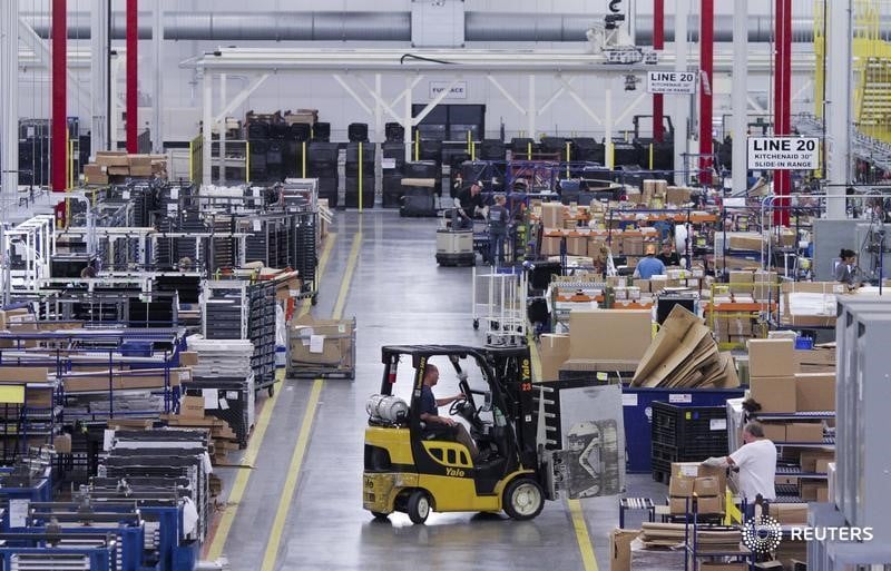 Ralentissement de la croissance du secteur manufacturier en octobre aux etats-unis, selon l'ism