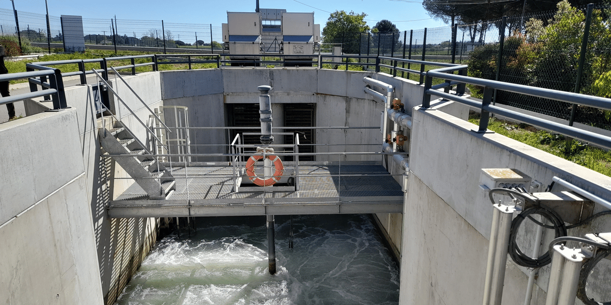 La station de pompage de Mauguio (Hérault) sur le réseau d'irrigation Aqua Domitia.