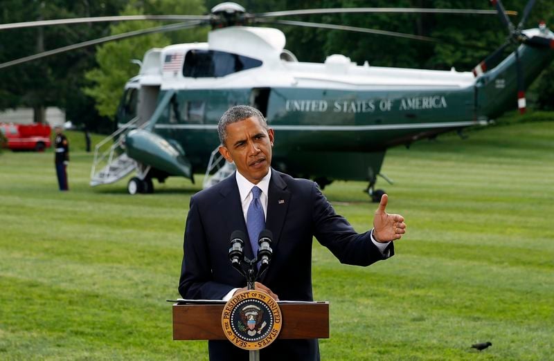 Barack Obama prend quelques jours pour jauger ses options en Irak