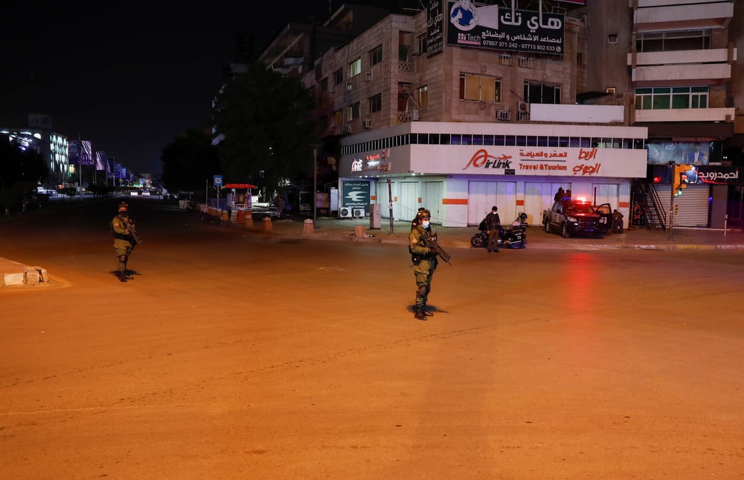 Des roquettes tirees sur la zone verte de bagdad, pas de victime, selon l'armee irakienne