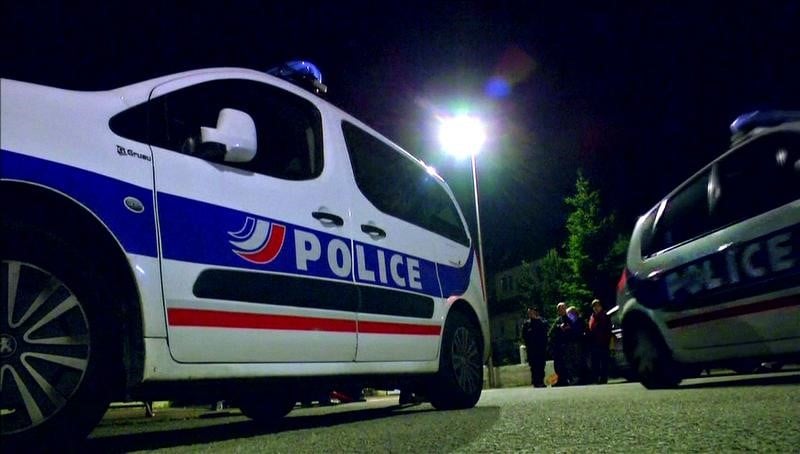 Onze interpellations apres des heurts a argenteuil