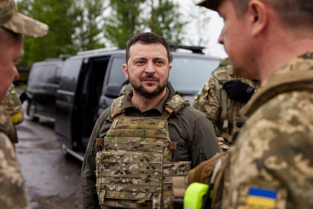 Ukraine: zelensky s'attend a recevoir davantage d'armes alors que le conflit en est a son 100e jour