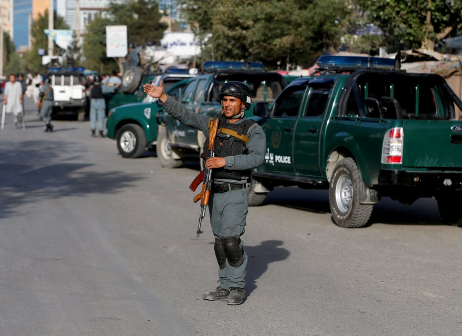 Des dizaines de morts en afghanistan apres deux attaques distinctes