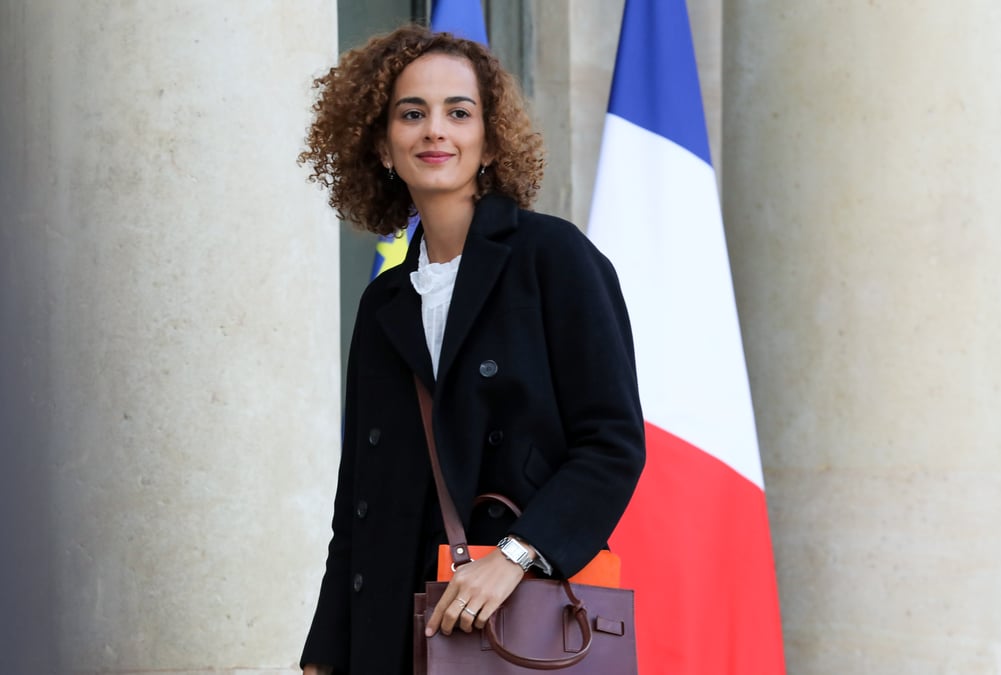 Leila slimani condamne des propos de macron sur les migrants