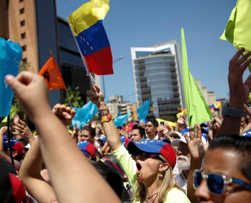 Le bilan des troubles s'alourdit à 33 morts au Venezuela