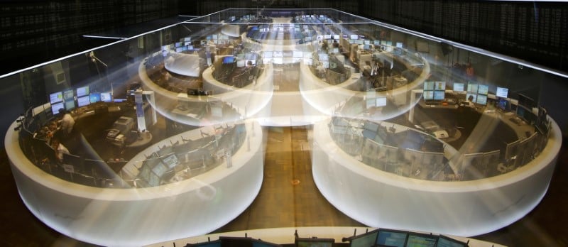 Cloture en ordre disperse des bourses europeennes