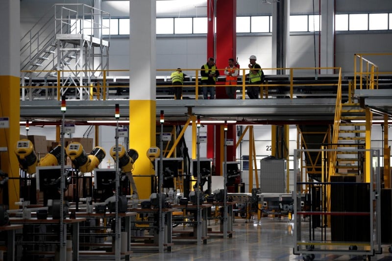 Nette acceleration de la production industrielle francaise