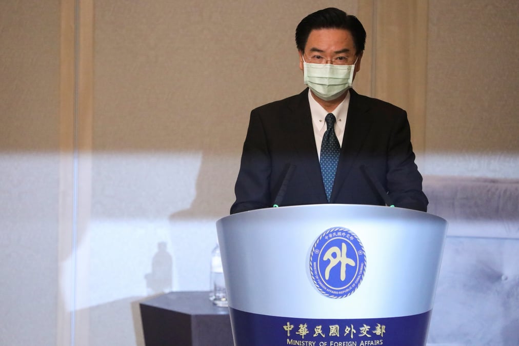 Taiwan deplore que la chine cherche a faire de l'ile un autre hong kong