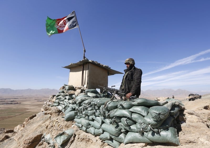 Les forces afghanes appelees a adopter une strategie plus offensive
