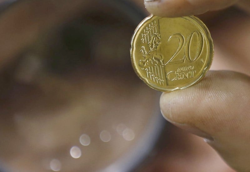 L'inflation s'est legerement redressee en fevrier a 1,3% l'an