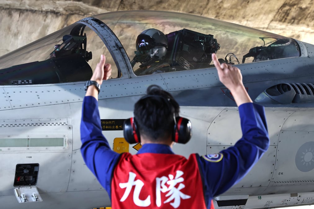 Taiwan mene des exercices militaires apres des incursions chinoises