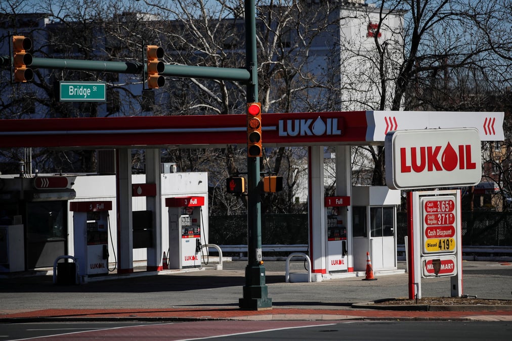 Moscou previent du risque d'interdire son petrole, peu d'avancee avec kiev