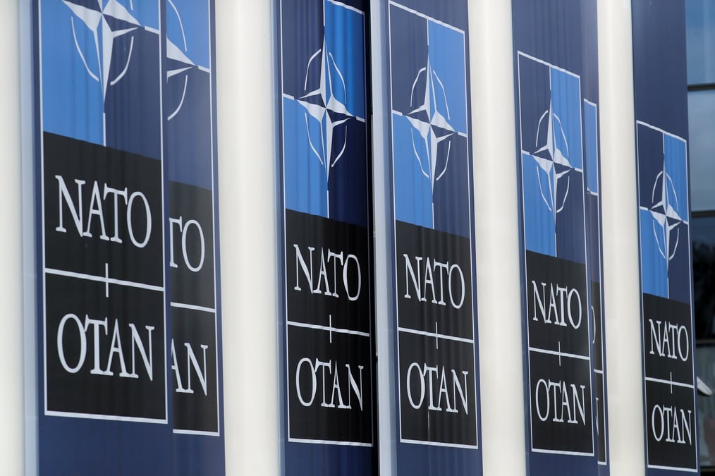 Les besoins en armement de l'ukraine au programme d'une reunion des ministres de la defense de l'otan