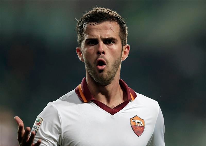 Football: Miralem Pjanic n'ira pas au PSG, dit la Roma