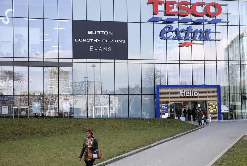 Tesco vise une marge d'exploitation de 3,5-4% pour 2019-2020