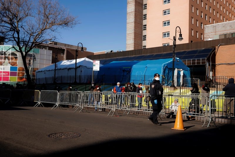 Coronavirus: l'etat de new york craint une saturation de ses hopitaux