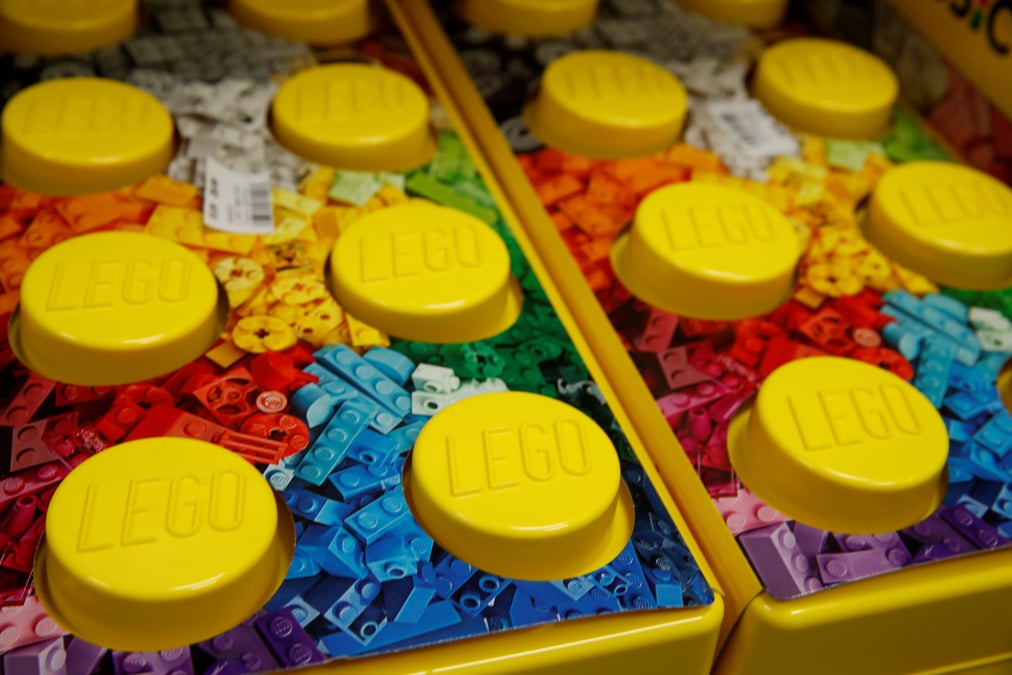 Lego accelere ses recherches dans la fabrication de briques "durables"