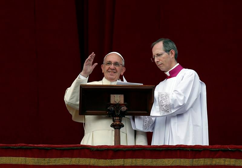 Le pape invite chacun à oeuvrer pour la paix